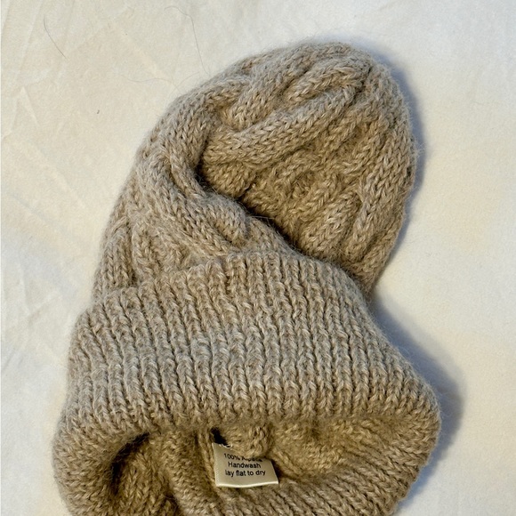 New Soft Fair Trade Handmade Peruvian Wool Winter Ski Snow Hat Cable Knit Small - Picture 5 of 6